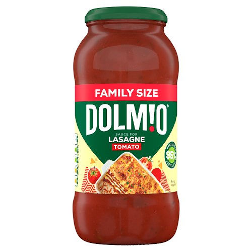 Dolmio Family Lasagne Red Tomato Sauce 675g pack shot