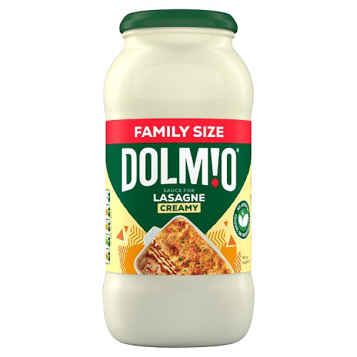 Dolmio Family Lasagne Creamy White Sauce 675g pack shot