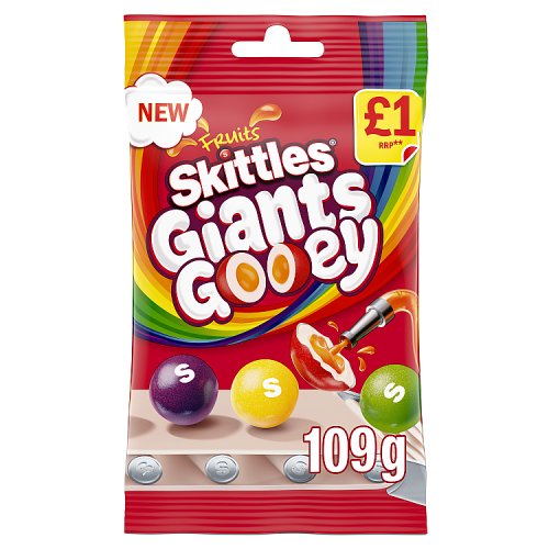 Skittles Giants Gooey PM £1 109g pack shot