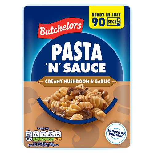 Batchelors Pasta N Sauce Microwave Pouch Mash & Gravy 200g pack shot