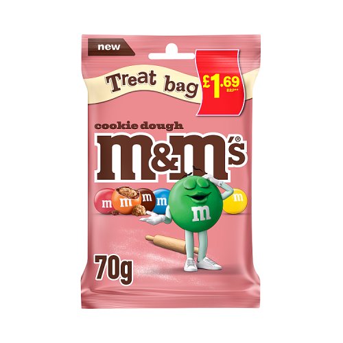 M&Ms Cookie Dough Treat Bag PM £1.69 70g pack shot
