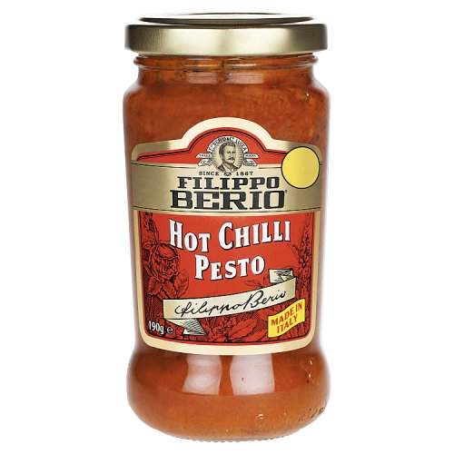 Filippo Berio Hot Chili Pesto PM £2.99g 190g pack shot